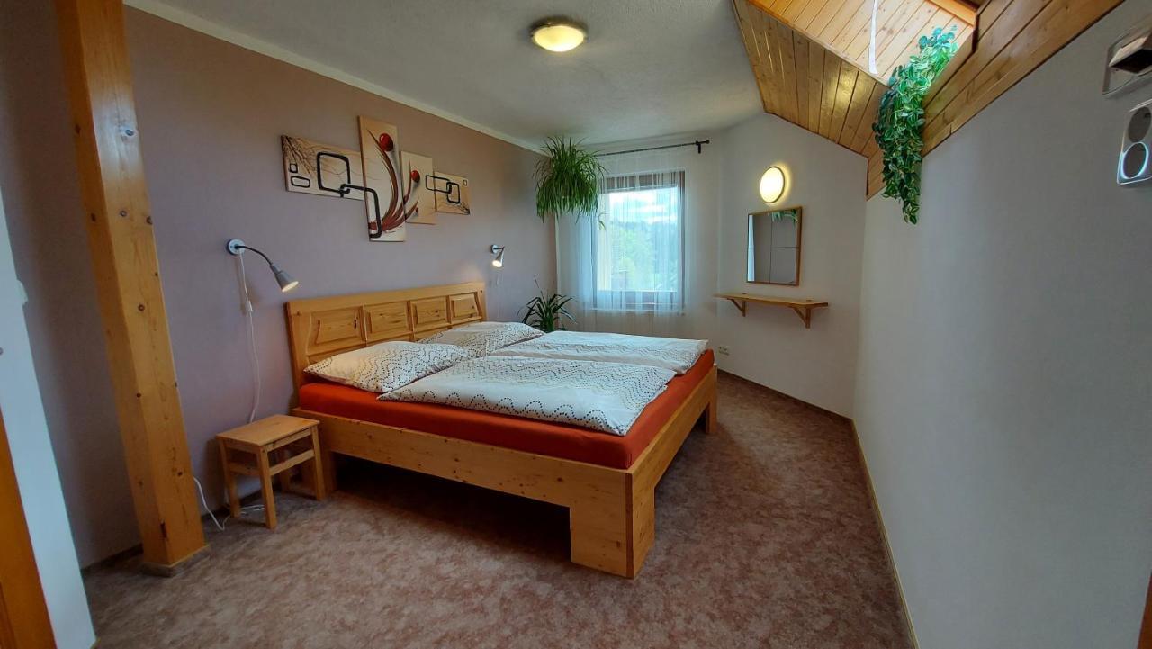 Apartmany Pod Lesem Rodvínov Exterior foto