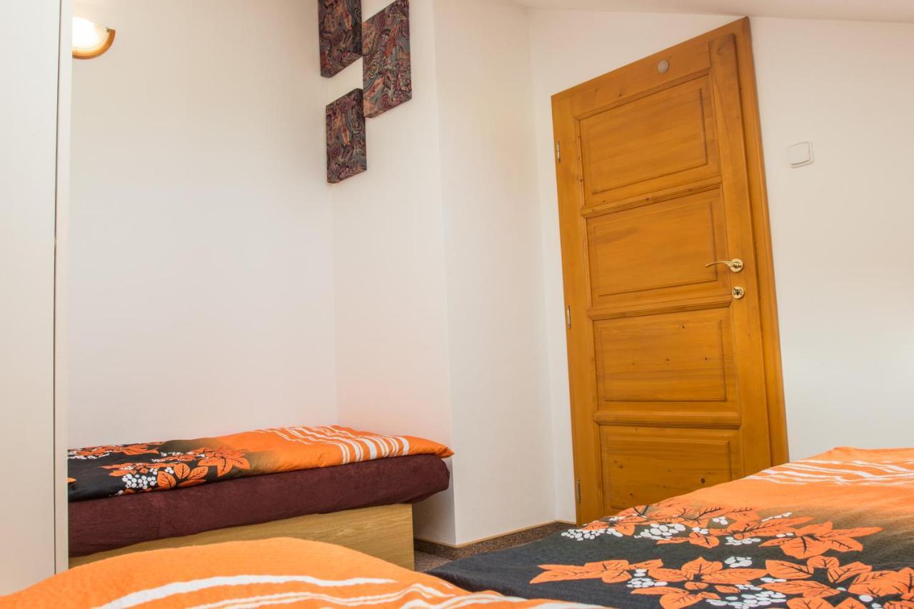 Apartmany Pod Lesem Rodvínov Exterior foto