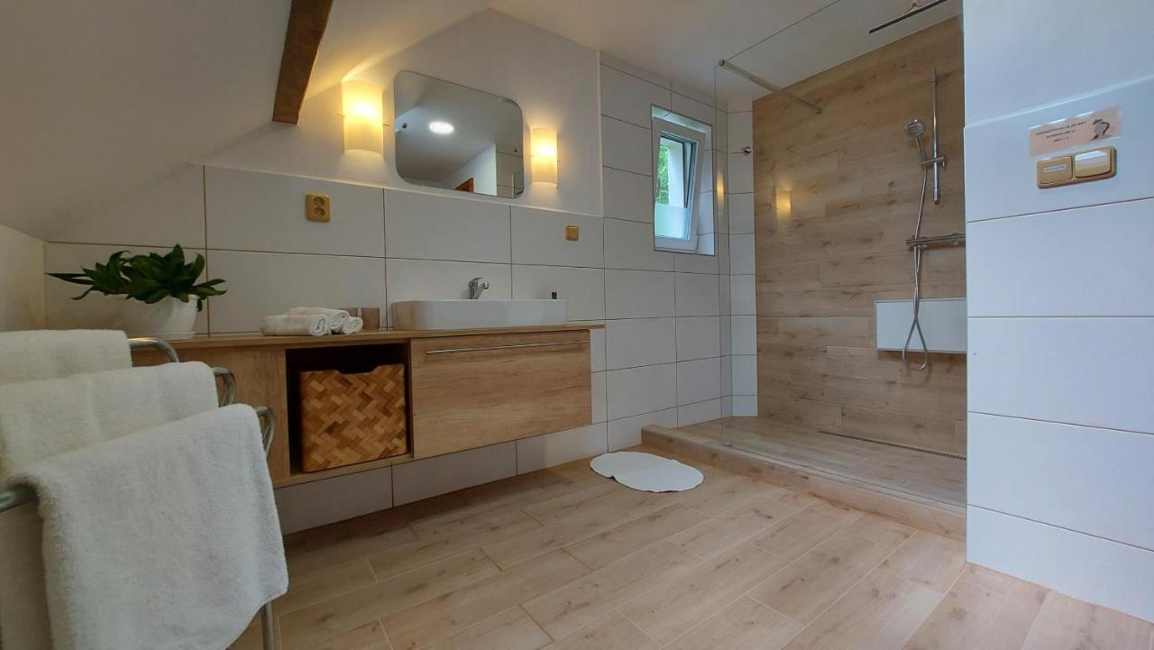 Apartmany Pod Lesem Rodvínov Exterior foto